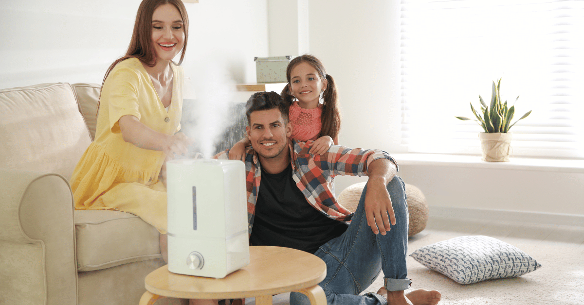 familia ao redor do umidificador